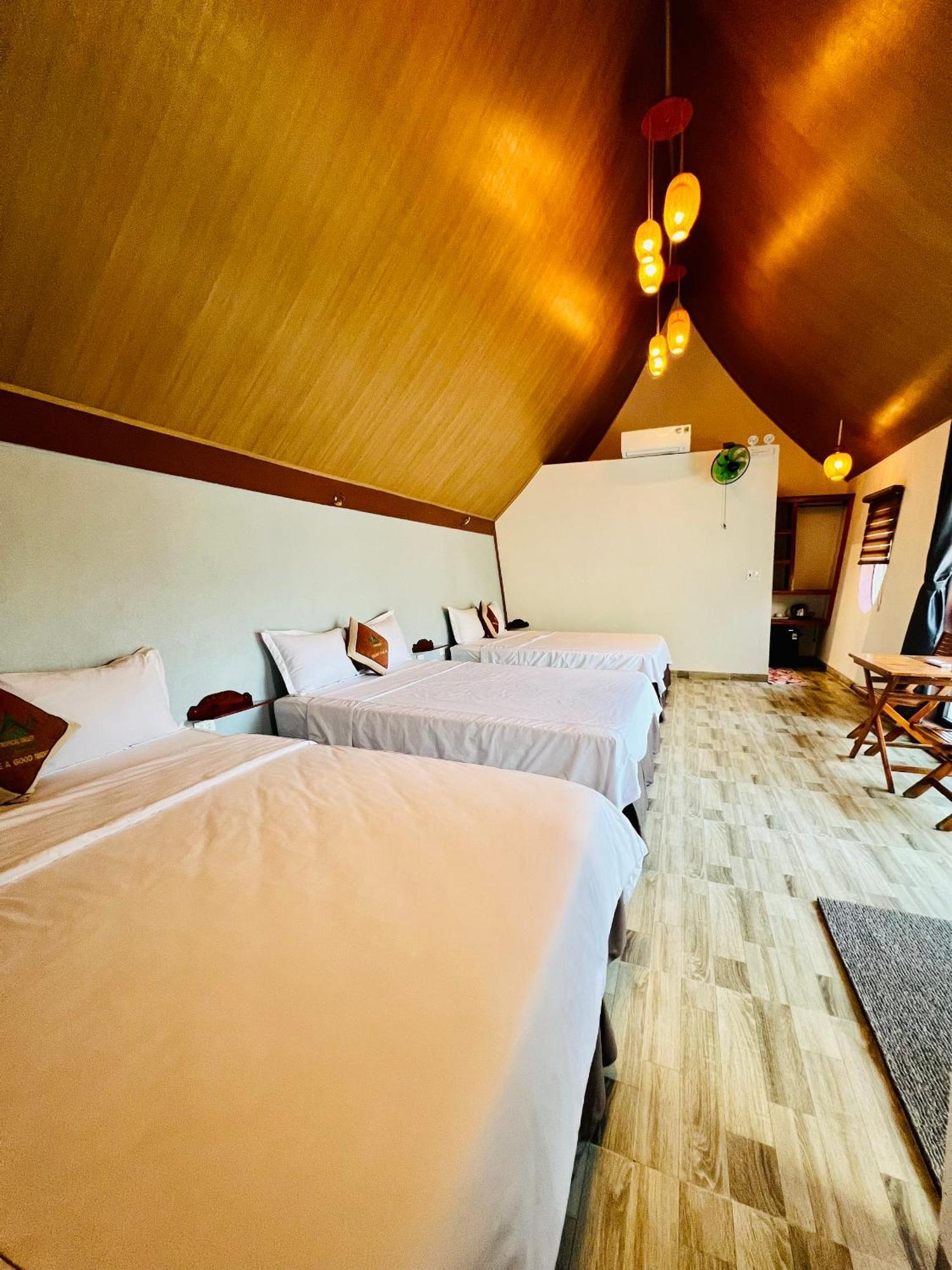 Tropical Valley Homestay - Villas Phong Nha Eksteriør billede