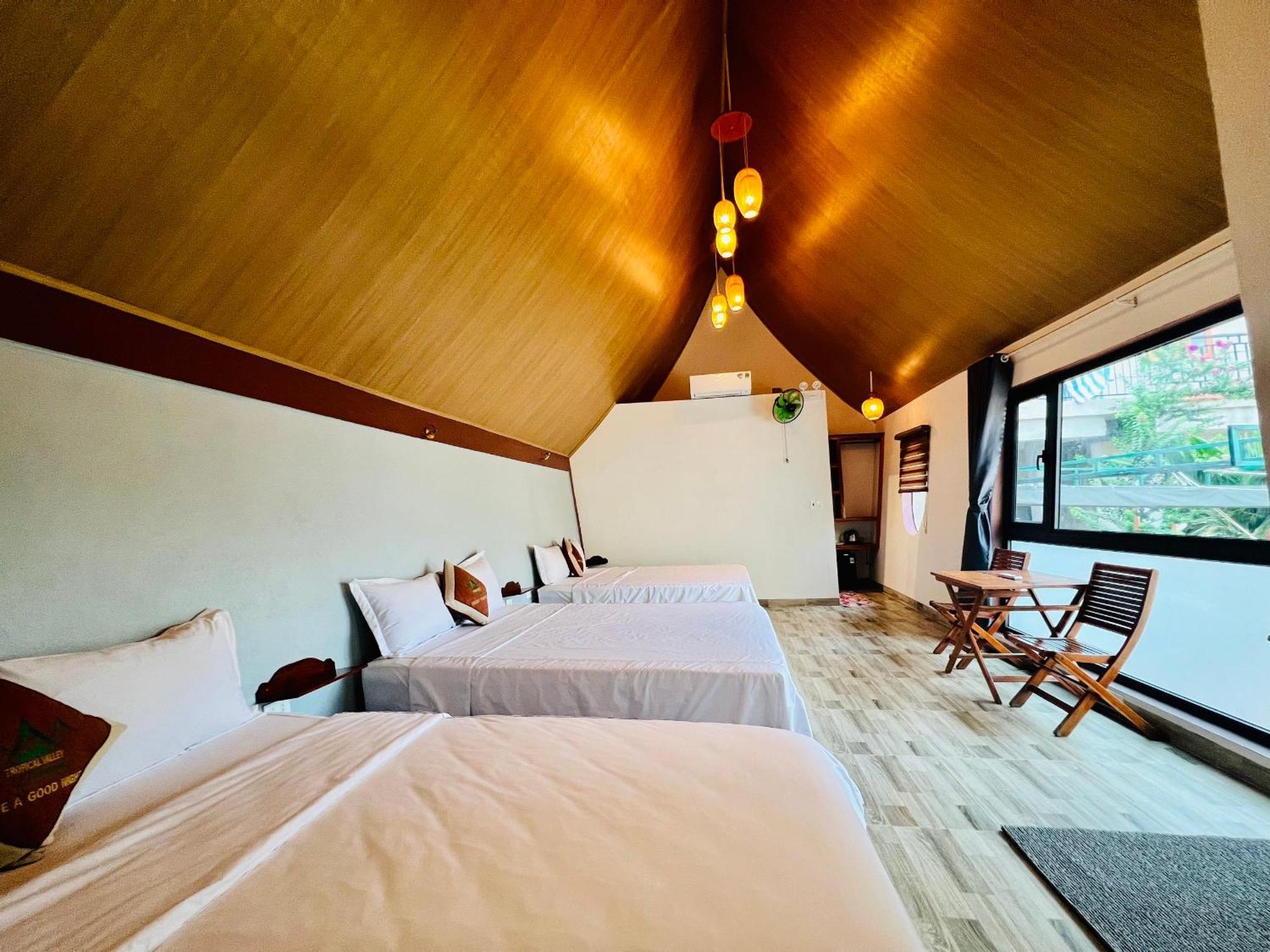 Tropical Valley Homestay - Villas Phong Nha Eksteriør billede