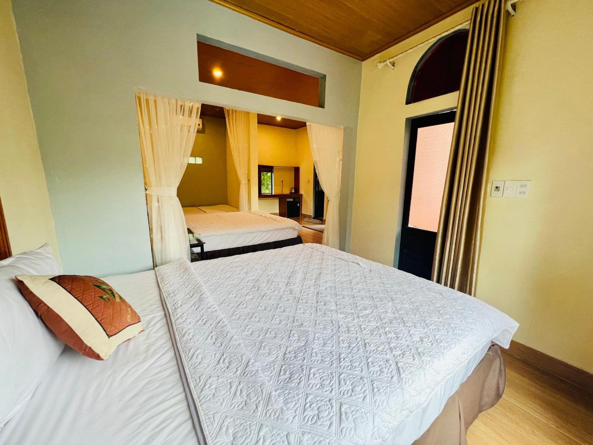 Tropical Valley Homestay - Villas Phong Nha Eksteriør billede